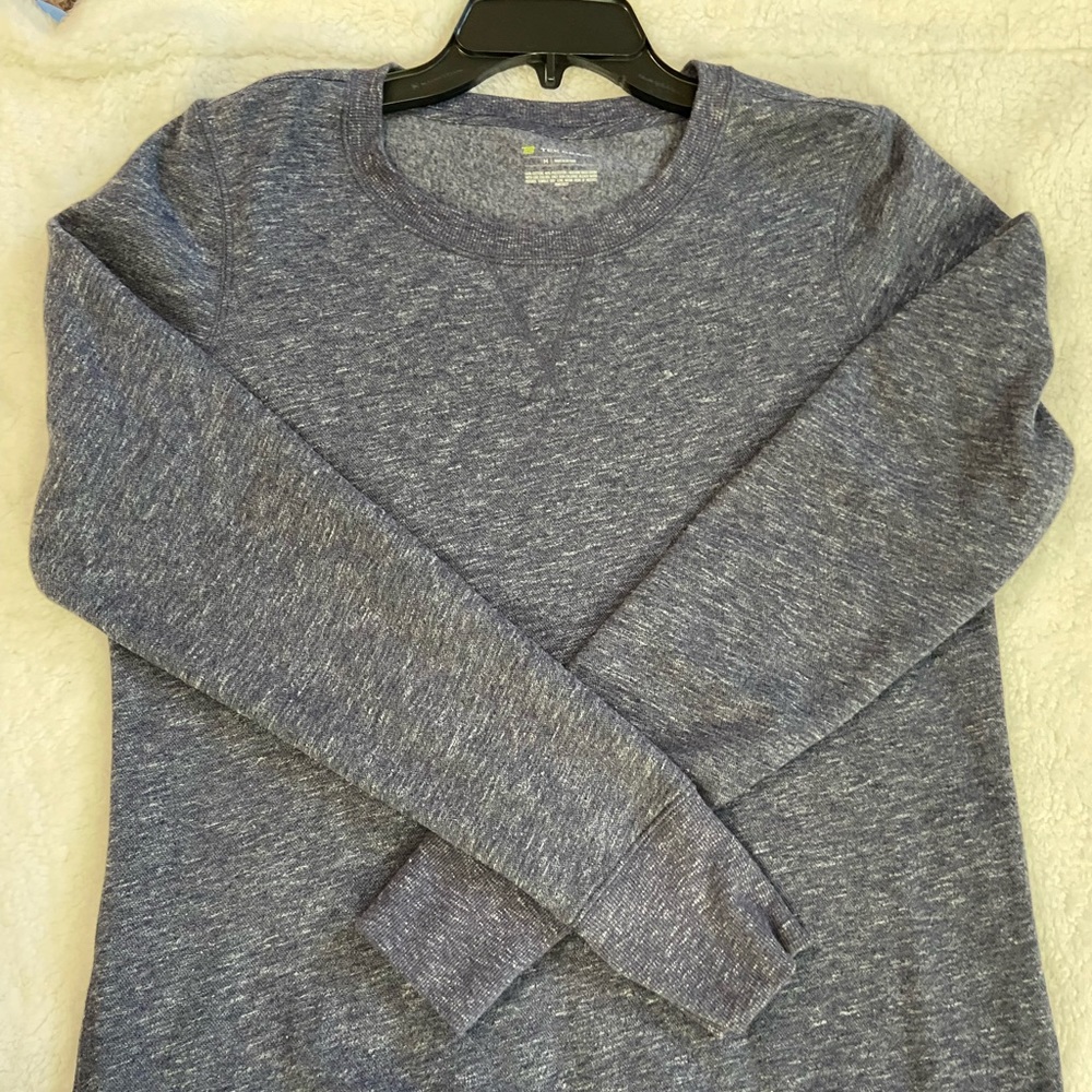 Tek gear woman’s ultra soft fleece sweatshirt